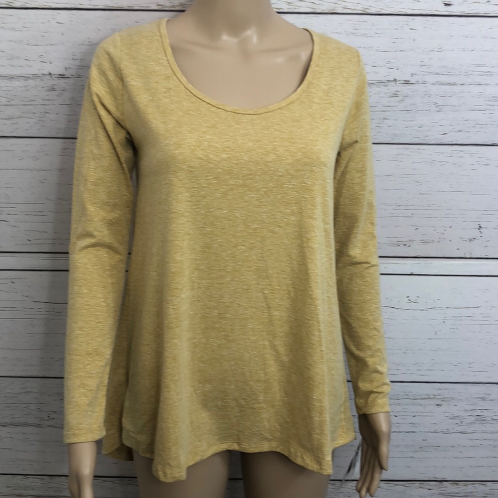 🆕 🌻 LuLaRoe Lynnae Gold Solid Long Sleeve T